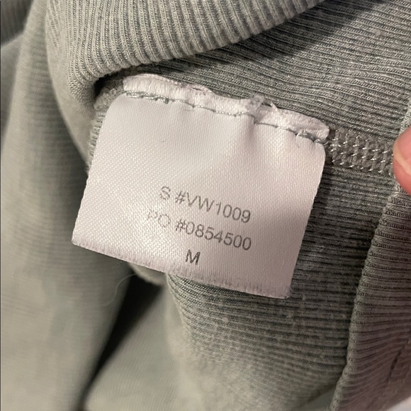 Vuori Women’s Sage Green Ribbed Tank Top - Picture 2 of 6